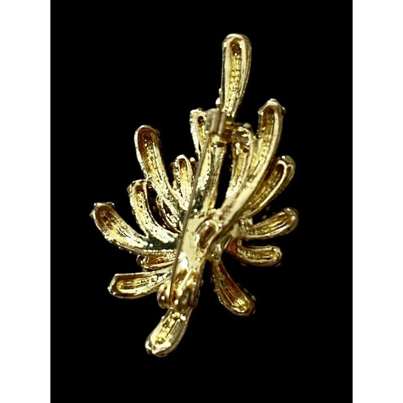 Bloom Beautiful Temperament Fireworks Brooch - New Year's Gift - Picture 5 of 5